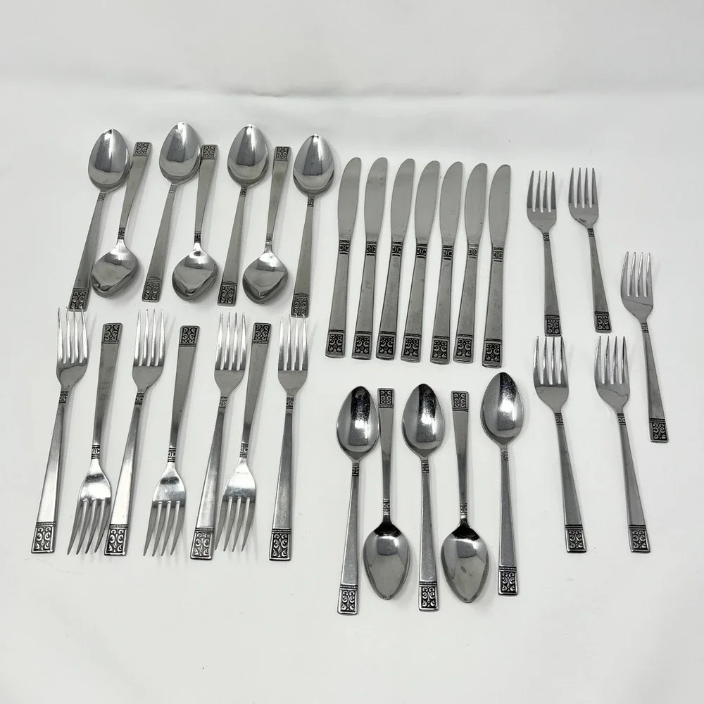 Vintage Custom Design CUD1 Stainless Japan Flatware Set 31 Pc MCM Scroll Pattern